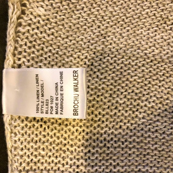 Brochu Walker V-Neck Linen Sweater- Size Small - Picture 3 of 4